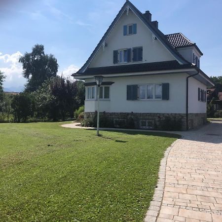 Вилла Ferienhaus Chiemsee Уберзее Экстерьер фото